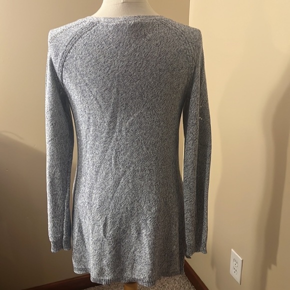WHBM V-neck Blue with Silver Accents Raglan Sleeve Tunic Pullover Sz S - Picture 6 of 7